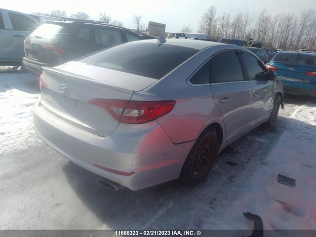 Hyundai SONATA SE 2015 5NPE24AF1FH008260 Image 4