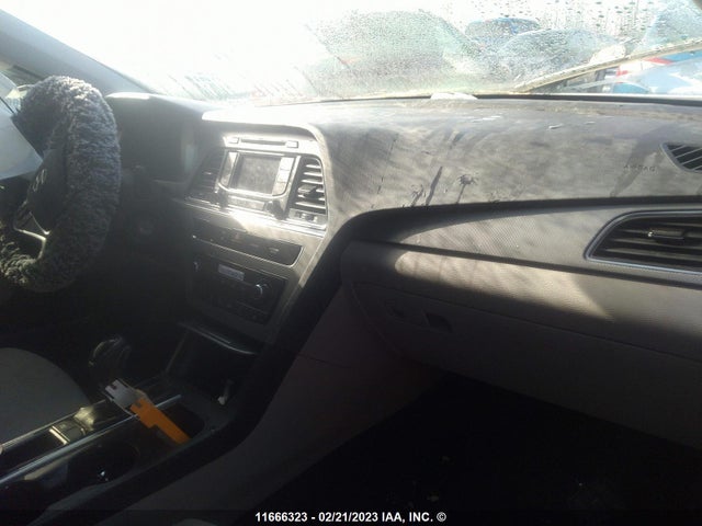 Hyundai SONATA SE 2015 5NPE24AF1FH008260 Image 5