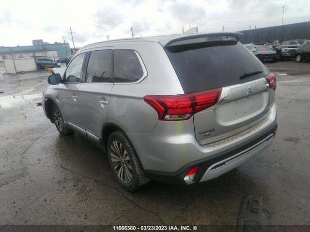JA4AZ2A39KZ604914 Mitsubishi Outlander Es