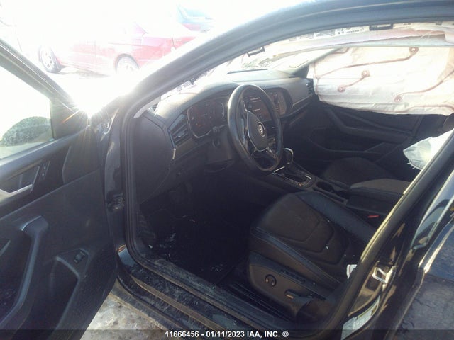 3VWG57BU3KM037498 Volkswagen Jetta Sel Premium