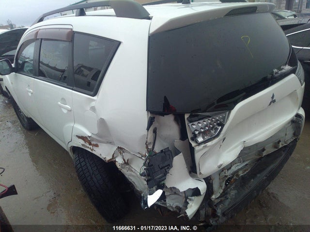 JA4AT2AW9CU606107 Mitsubishi Outlander