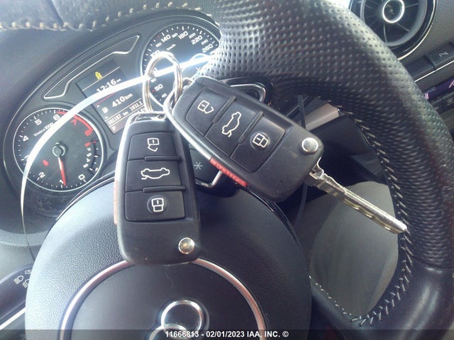 WAUKFRFF1F1065480 Audi A3 Prestige S-line