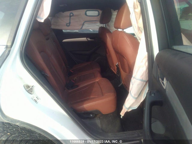 WA1WFCFP2BA066748 Audi Q5 Prestige