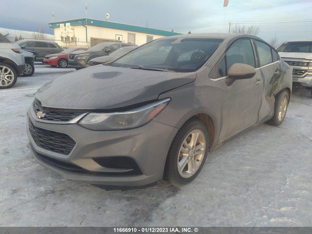 Chevrolet CRUZE LT 2018 1G1BE5SM9J7204093 Image 2