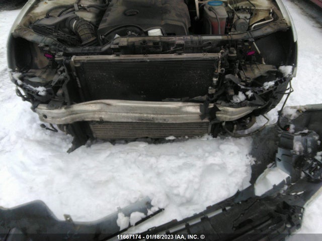WAUFFCFL2DN042137 Audi A4 Premium Plus