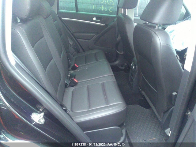 WVGJV7AX2FW556614 Volkswagen Tiguan S/se/sel/r-line