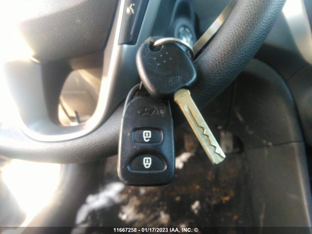 Hyundai ACCENT SE 2016 KMHCT5AE9GU261492 Image 3