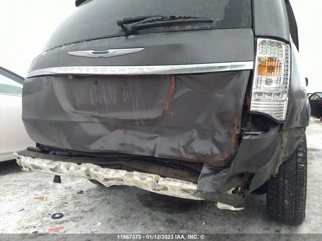 2C4RC1BG8FR708171 Chrysler Town & Country Touring