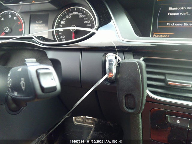 WAUFFCFL1FN025428 Audi A4 Premium Plus