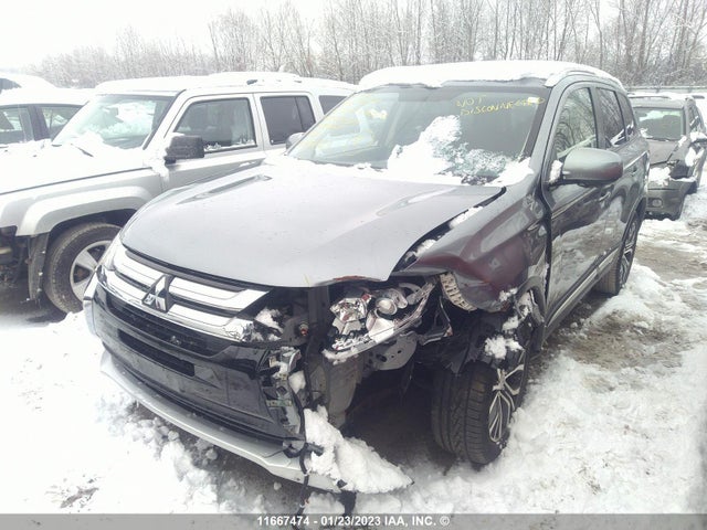 JA4AZ2A34GZ604519 Mitsubishi Outlander Es