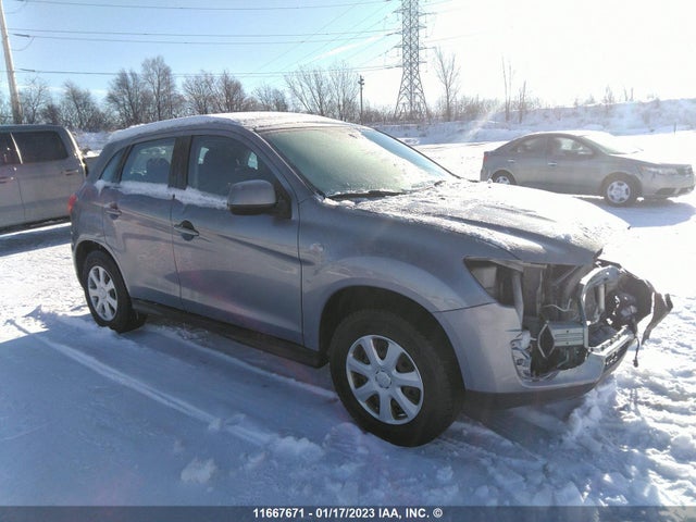 4A4AH3AU4FE601609 auction archive image