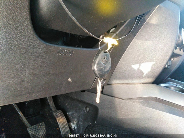 4A4AH3AU4FE601609 Mitsubishi Rvr Se/es