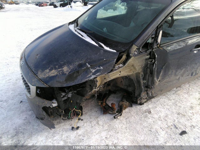 KIA Sedona 2016 KNDMB5C11G6234636 Image 7