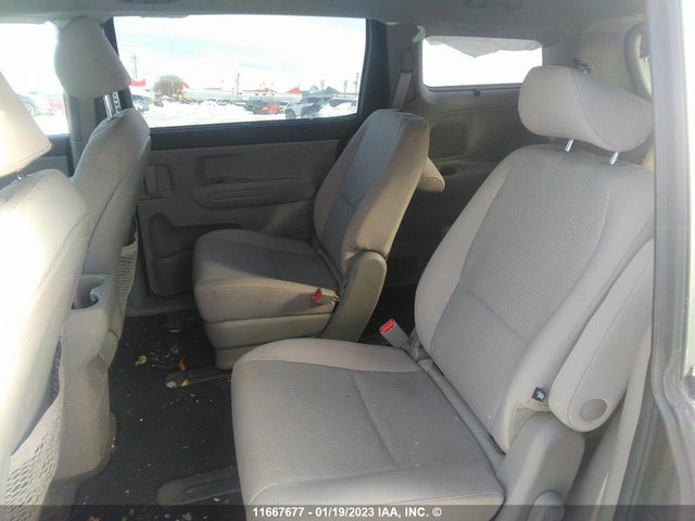 KIA Sedona 2016 KNDMB5C11G6234636 Image 9