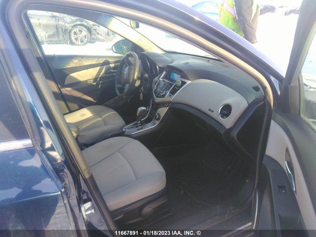 Chevrolet Cruze 2011 1G1PF5S9XB7236017 Image 6