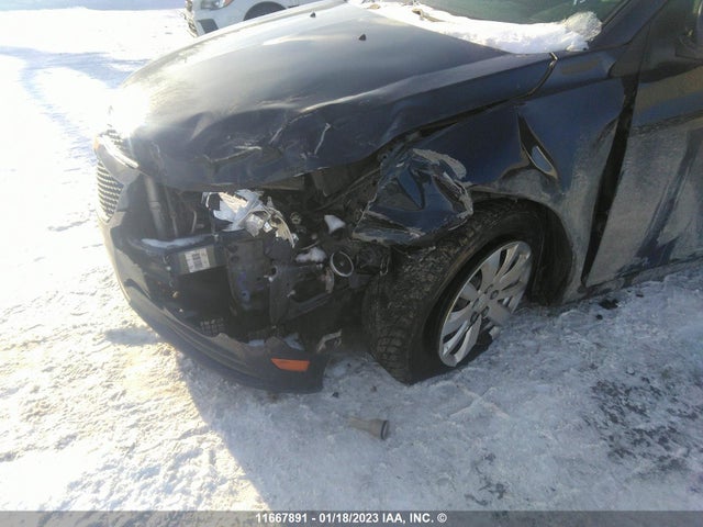 Chevrolet Cruze 2011 1G1PF5S9XB7236017 Image 7
