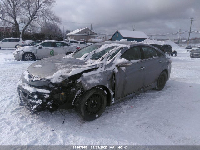Hyundai SONATA HYBRID 2014 KMHEC4A45EA115552 Image 2