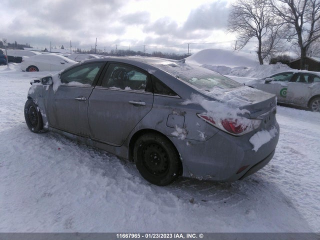 Hyundai SONATA HYBRID 2014 KMHEC4A45EA115552 Image 3
