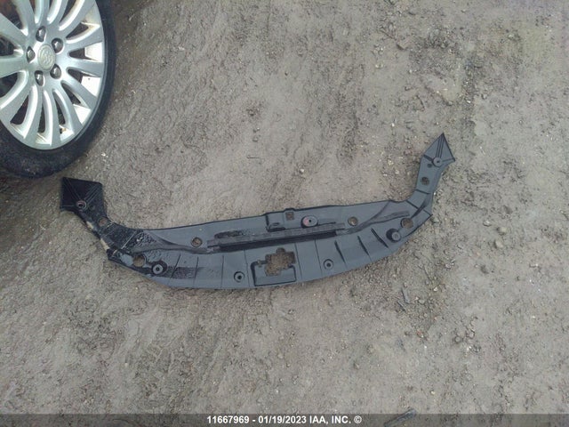 JTHKD5BH7E2173831 Lexus CT 200