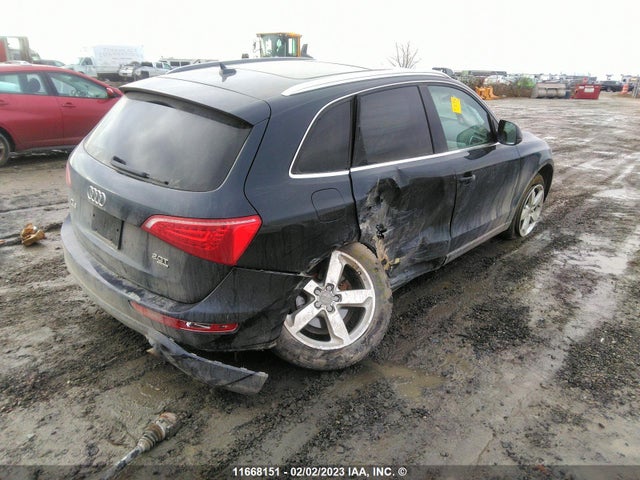 WA1VFCFP5CA018030 Audi Q5 Prestige