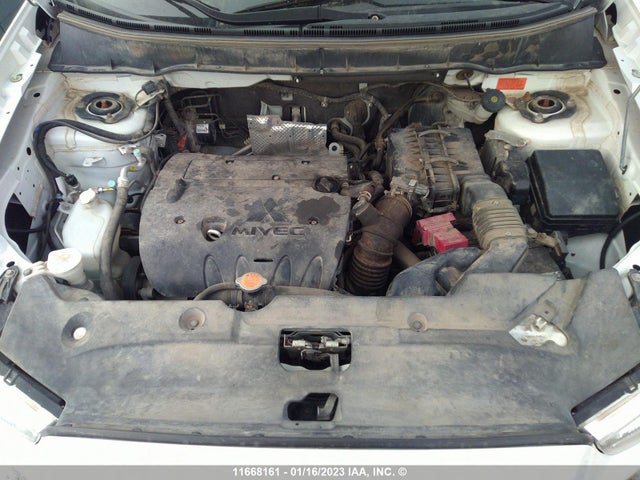 JA4AJ3AU6BZ607971 Mitsubishi RVR SE