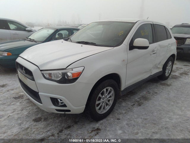 JA4AJ3AU6BZ607971 Mitsubishi RVR SE