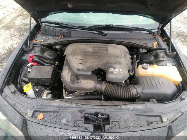 2C3CCABG8JH299873 Chrysler 300 S