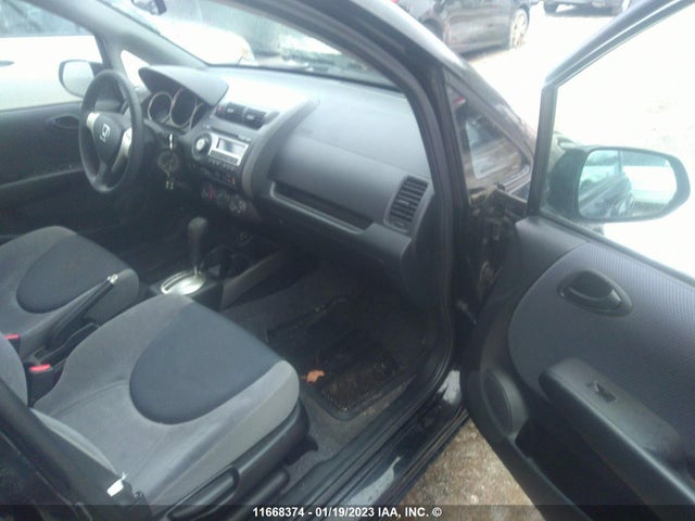 2007 Honda Fit მანქანა იყიდება აუქციონზე, vin: JHMGD38417S808110, აუქციონის ნომერი: 11668374