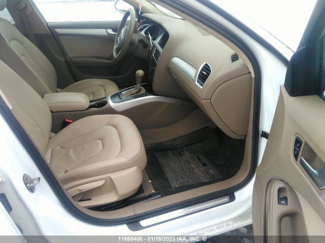WAUBFCFL2AN064147 Audi A4 PREMIUM