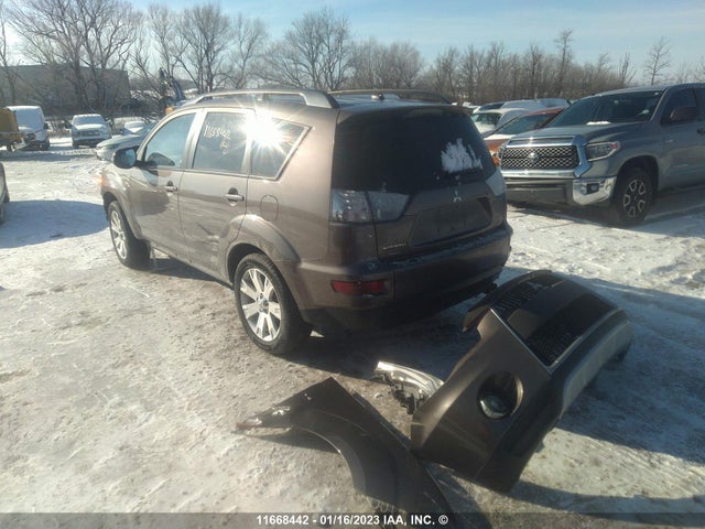 JA4JT5AX6BU609846 Mitsubishi OUTLANDER GT
