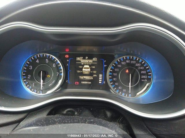 1C3CCCFB7GN197474 Chrysler 200 LX