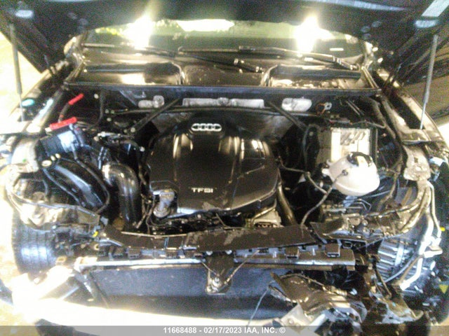 WA1BNAFYXL2006260 Audi Q5 Premium Plus