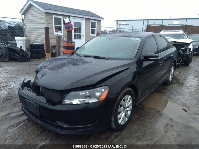 Volkswagen PASSAT S 2014 1VWAH7A3XEC052821 Image 2