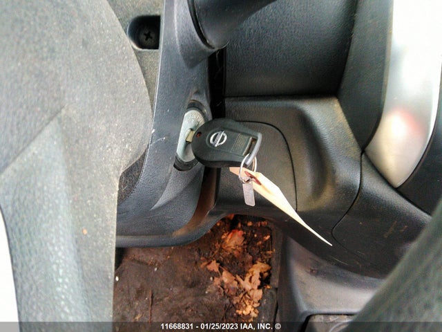 Nissan Micra 2015 3N1CK3CP0FL255277 Image 3