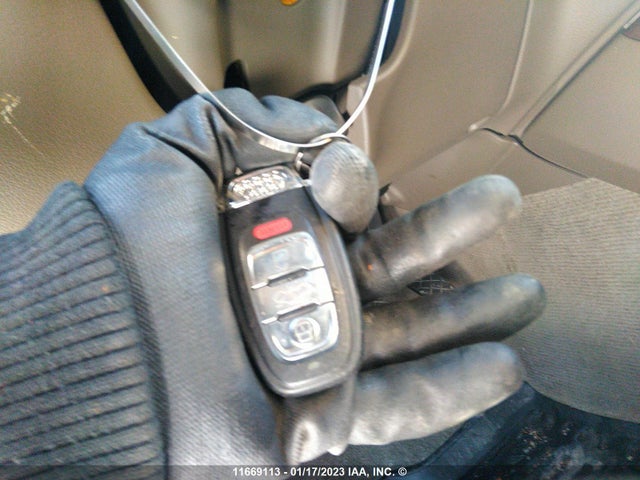 WA1LKCFP1CA053294 Audi Q5 Premium Plus