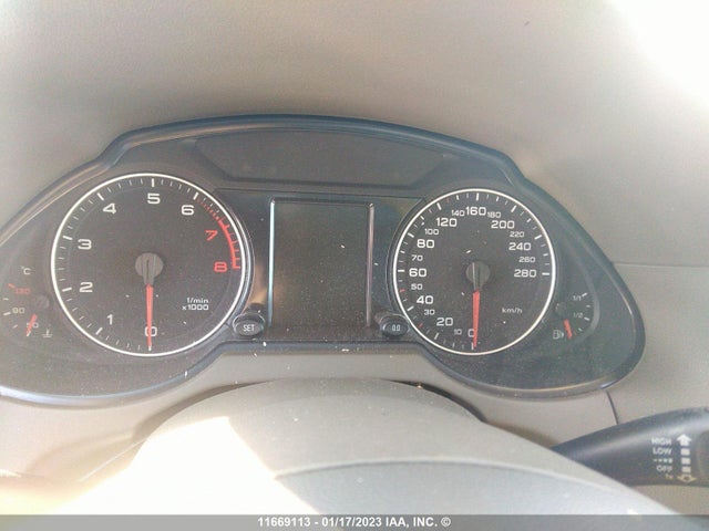 WA1LKCFP1CA053294 Audi Q5 Premium Plus