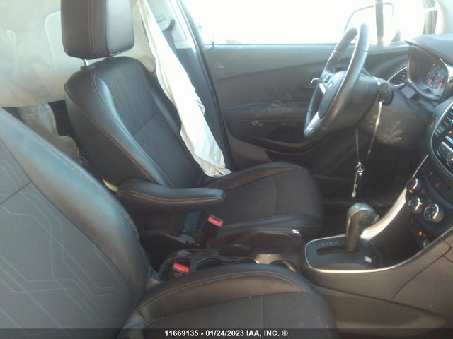 Chevrolet TRAX 1LT 2019 3GNCJPSB6KL364826 Image 5