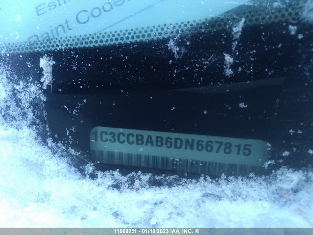 1C3CCBAB6DN667815 Chrysler 200 LX