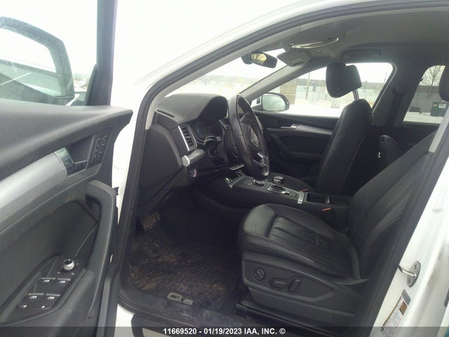 WA1ANAFY0L2057598 Audi Q5 Premium/titanium Premium