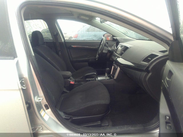 JA32U2FU7GU601684 Mitsubishi LANCER ES