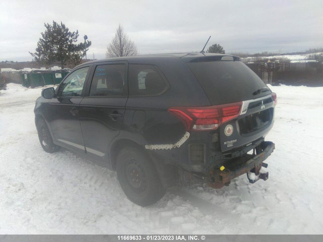 JA4AZ2A33GZ601207 Mitsubishi Outlander Es