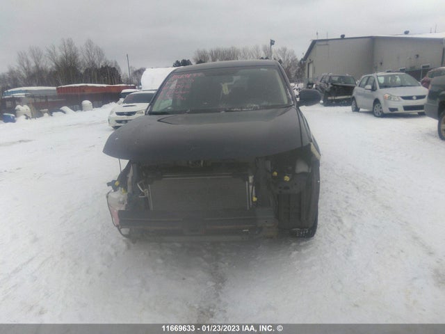 JA4AZ2A33GZ601207 Mitsubishi Outlander Es