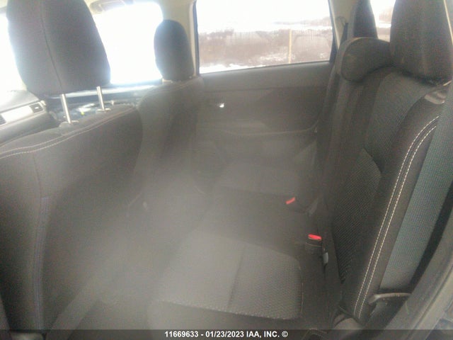 JA4AZ2A33GZ601207 Mitsubishi Outlander Es