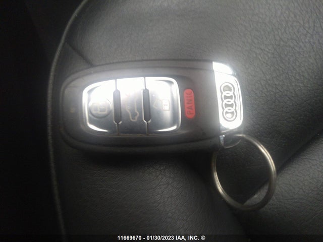 WA1LFCFP2BA061682 Audi Q5 Premium Plus