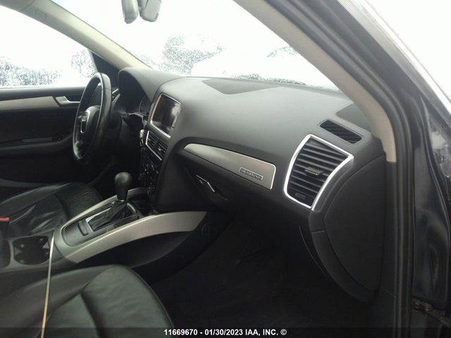 WA1LFCFP2BA061682 Audi Q5 Premium Plus