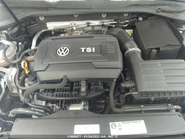 3VW217AU2HM039405 Volkswagen Golf S/wolfsburg/se/sel