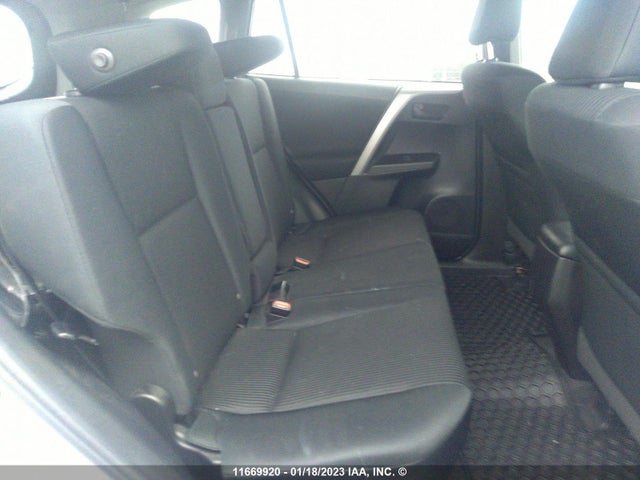 Toyota RAV4 LE 2017 2T3ZFREV8HW386740 Image 9
