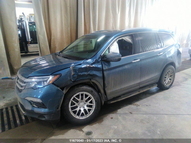 Honda Pilot Touring 2016 5FNYF6H90GB505409 Image 2