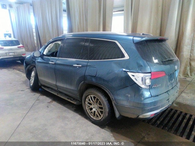 Honda Pilot Touring 2016 5FNYF6H90GB505409 Image 3