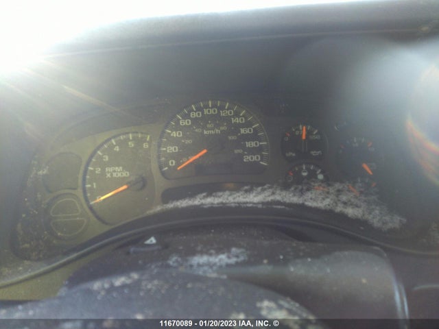 Chevrolet SILVERADO 1500 2004 1GCEC19T24Z226333 Image 8